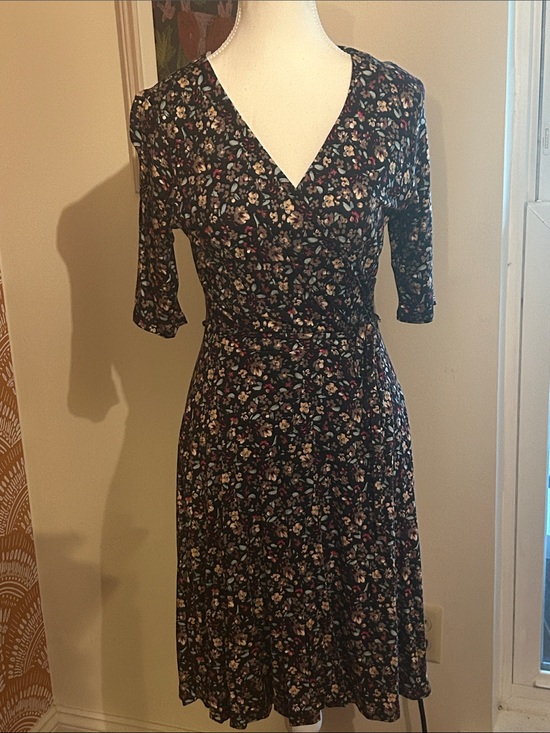 Gilli Dresses & Skirts - Gilli Black Floral Wrap Dress with Multicolor Blossoms